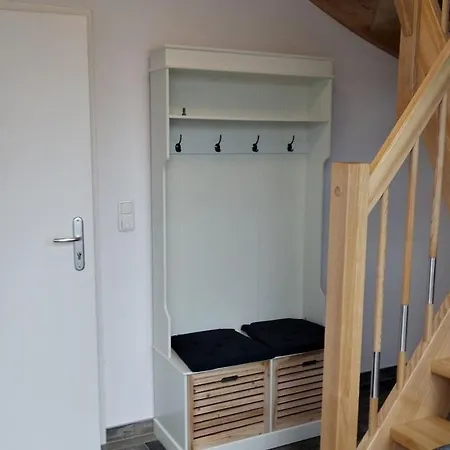 - Feldstrasse 3b
